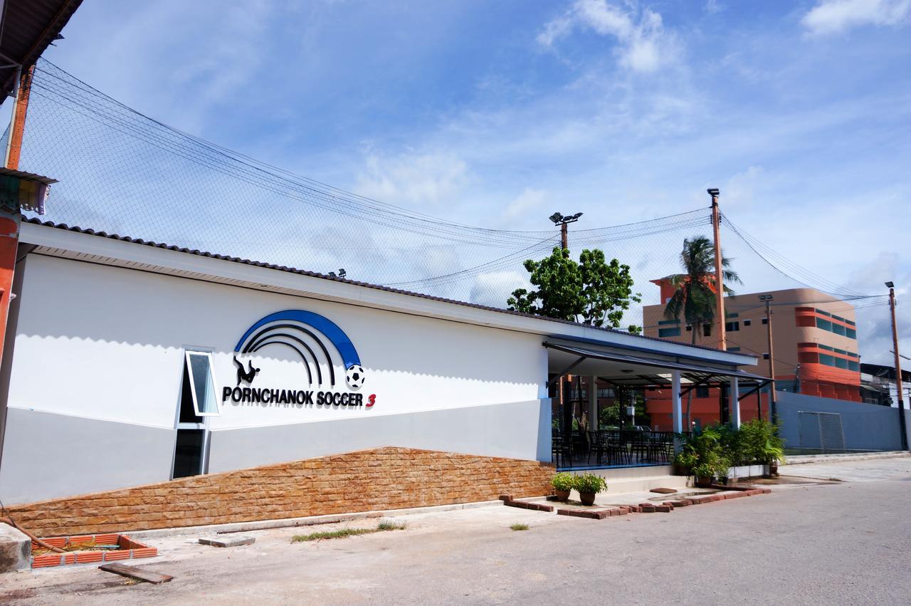 Plernpetch Hotel Surat Thani Bagian luar foto